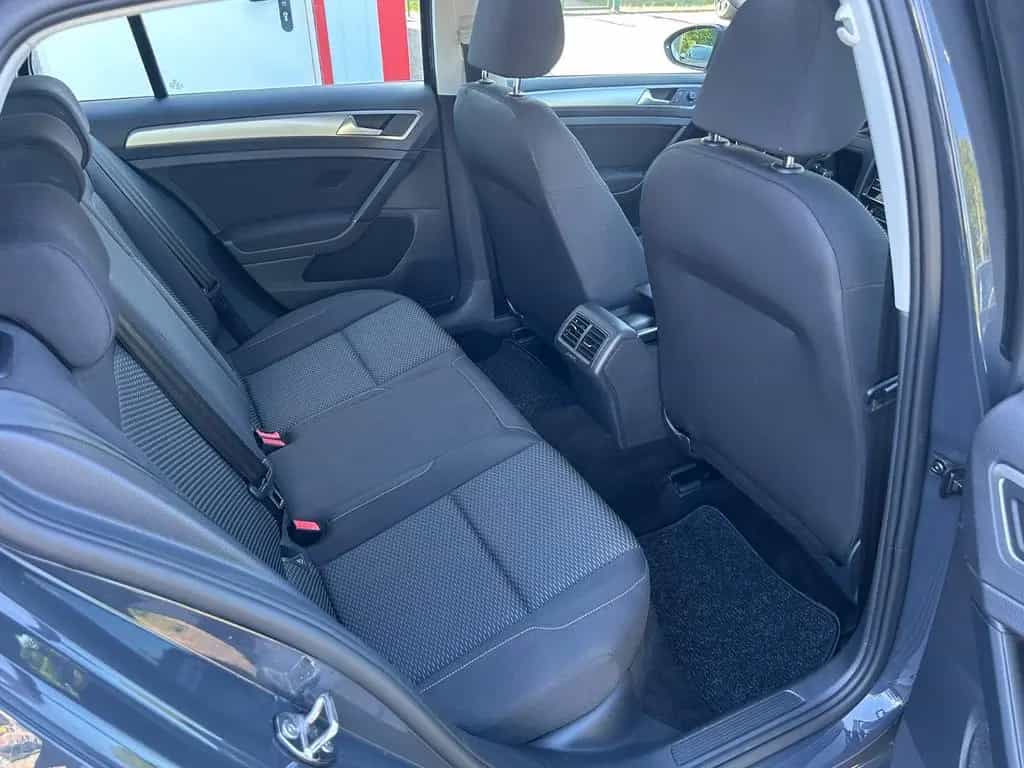 Volkswagen Golf VII Lim. Trendline erst.59.000 Km ! 03/2020-photo-18