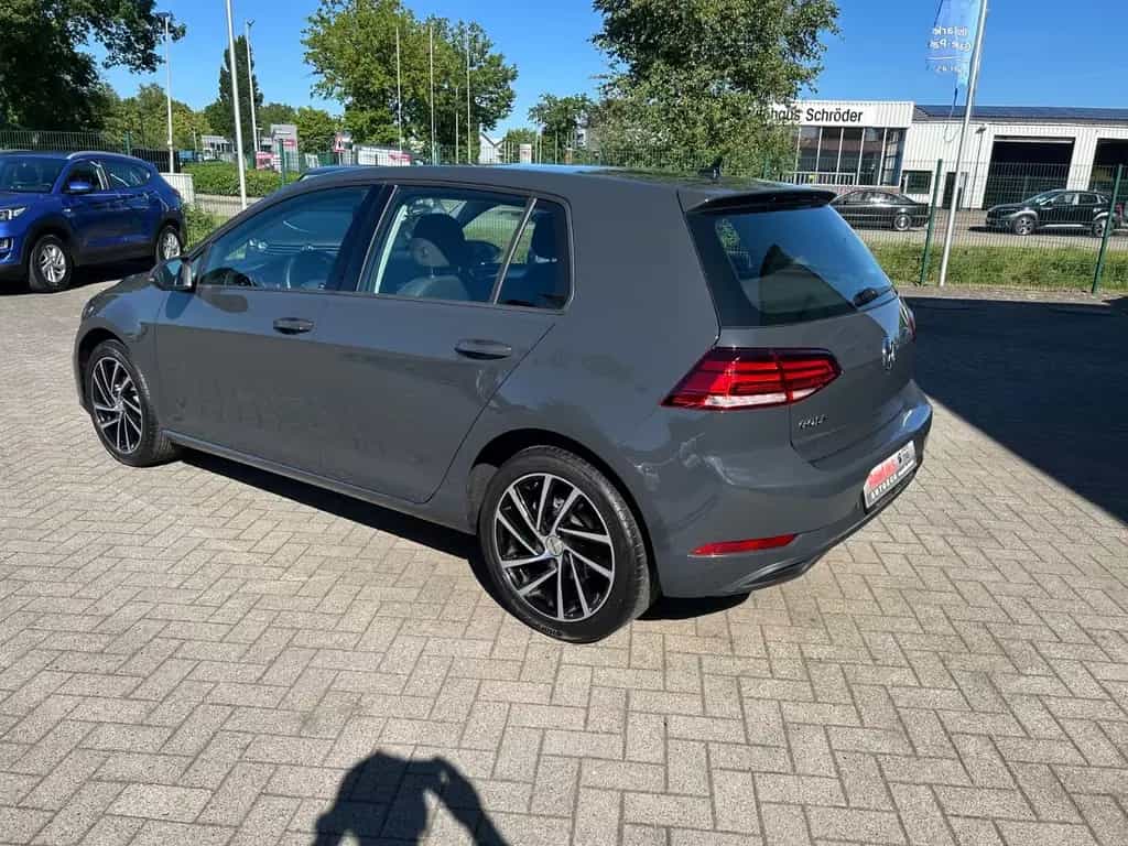 Volkswagen Golf VII Lim. Trendline erst.59.000 Km ! 03/2020-photo-2