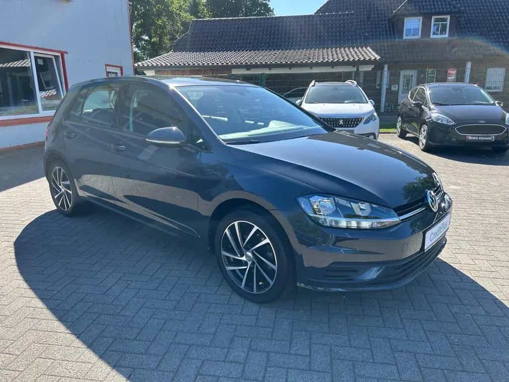 Volkswagen Golf VII Lim. Trendline erst.59.000 Km ! 03/2020-photo-7