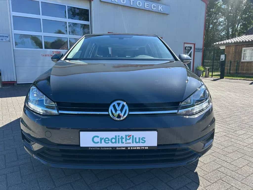 Volkswagen Golf VII Lim. Trendline erst.59.000 Km ! 03/2020-photo-9