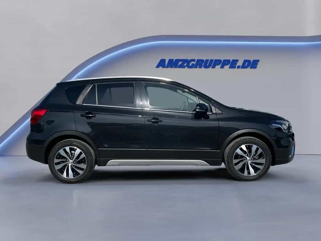 Suzuki (SX4) S-Cross 1.4 Comfort+ 4WD Schiebedach+Navi+ 04/2019-photo-3