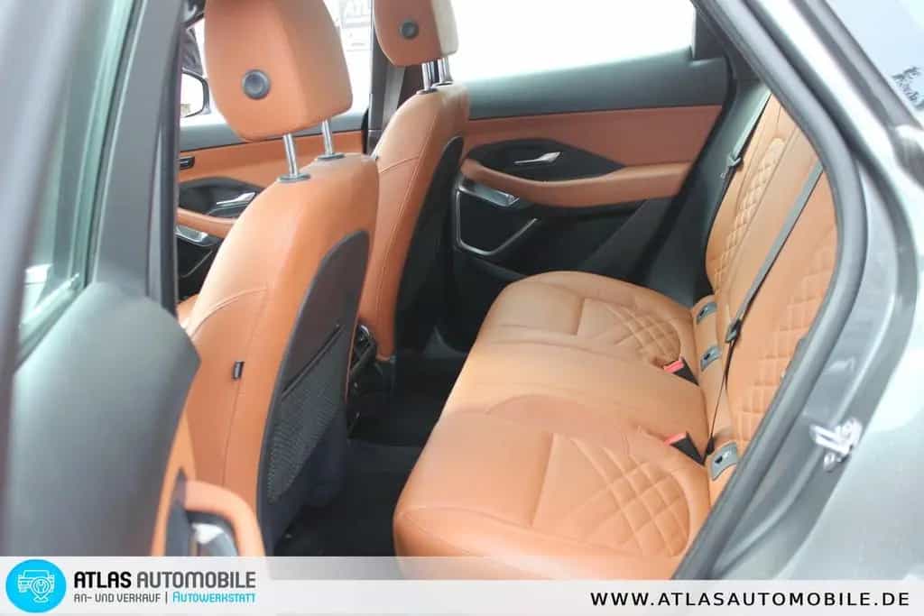 Jaguar E-Pace HSE AWD Leder=Navi=LED=HUD=Panoramadach 01/2020-photo-12