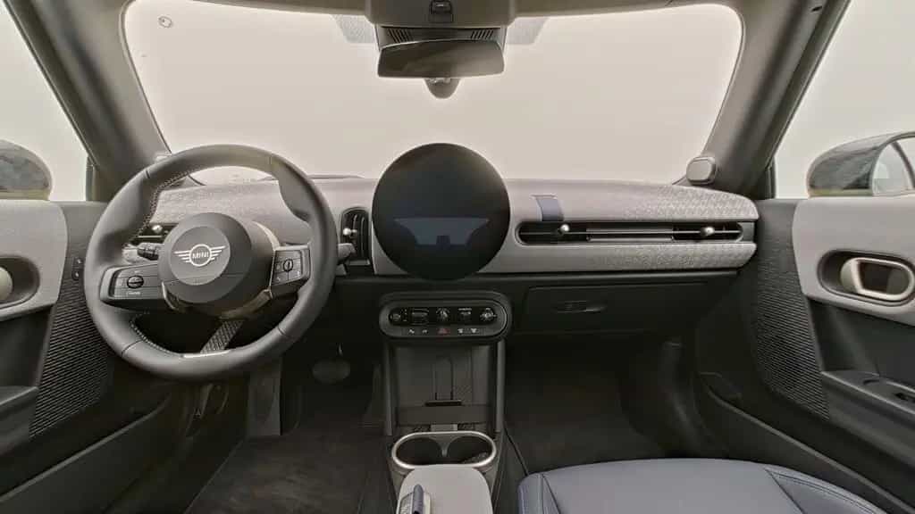MINI Cooper Cabrio C 09/2025-photo-11