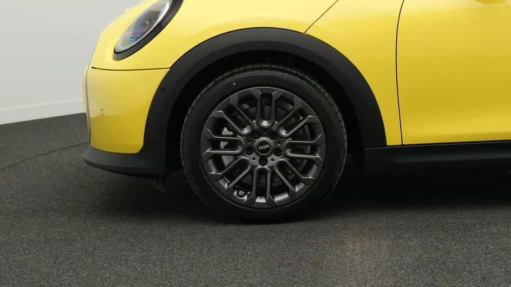 MINI Cooper Cabrio C 09/2025-photo-17
