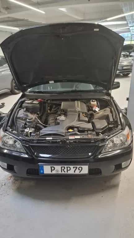 Lexus IS 200 IS200 05/2005-photo-2