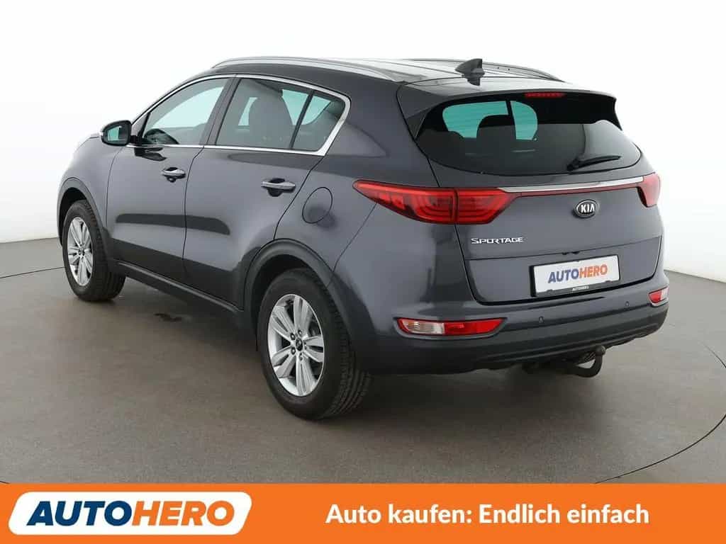 Kia Sportage 1.6 GDI Dream Team 2WD *NAVI*CAM*TEMPO* 10/2017-photo-3