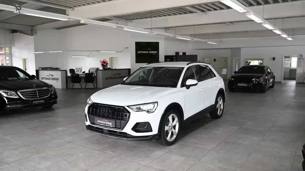 Audi Q3 35 TDI advanced /KLIMA/1.HAND/NAVI/KAMERA 08/2022-photo-0