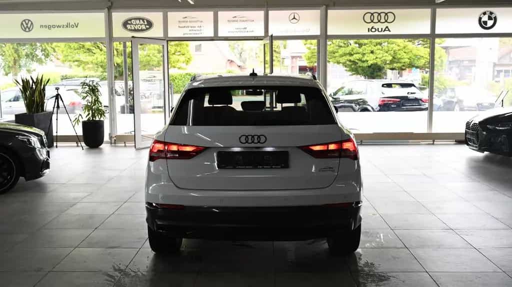 Audi Q3 35 TDI advanced /KLIMA/1.HAND/NAVI/KAMERA 08/2022-photo-3