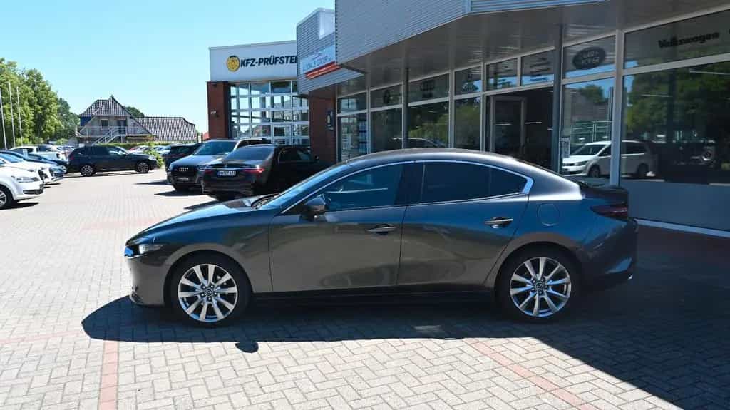 Mazda 3 Lim. 4-trg. Selection/BOSE/ACC/360° 09/2019-photo-2