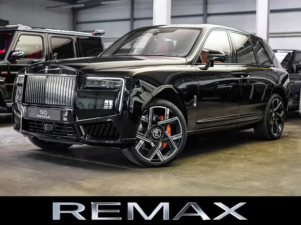 Rolls-Royce Cullinan Black Badge / PROD. 2026 / 4 Seats null-photo-0