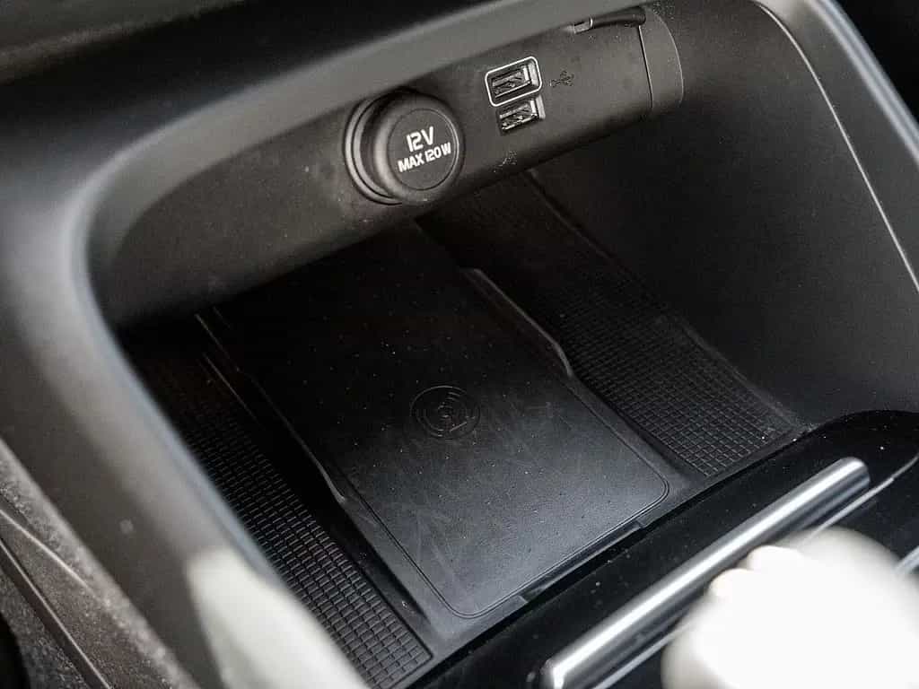 Volvo XC40 T3 R Design 03/2021-photo-17