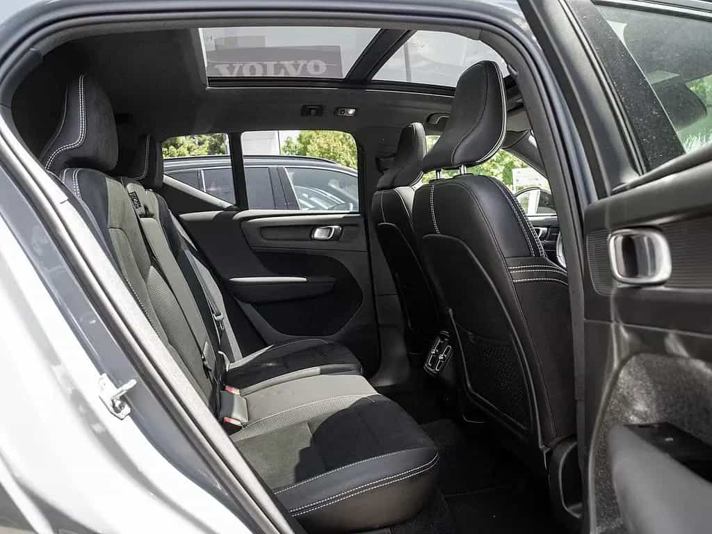 Volvo XC40 T3 R Design 03/2021-photo-3