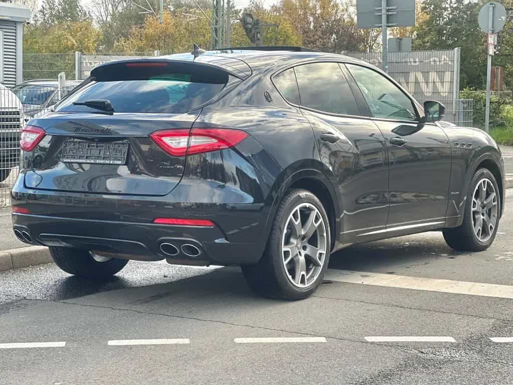 Maserati Levante GRANLUSSO Q4*SEHR GEPFLEGT+PANORAMA* 02/2019-photo-4