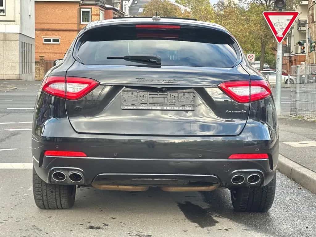 Maserati Levante GRANLUSSO Q4*SEHR GEPFLEGT+PANORAMA* 02/2019-photo-7