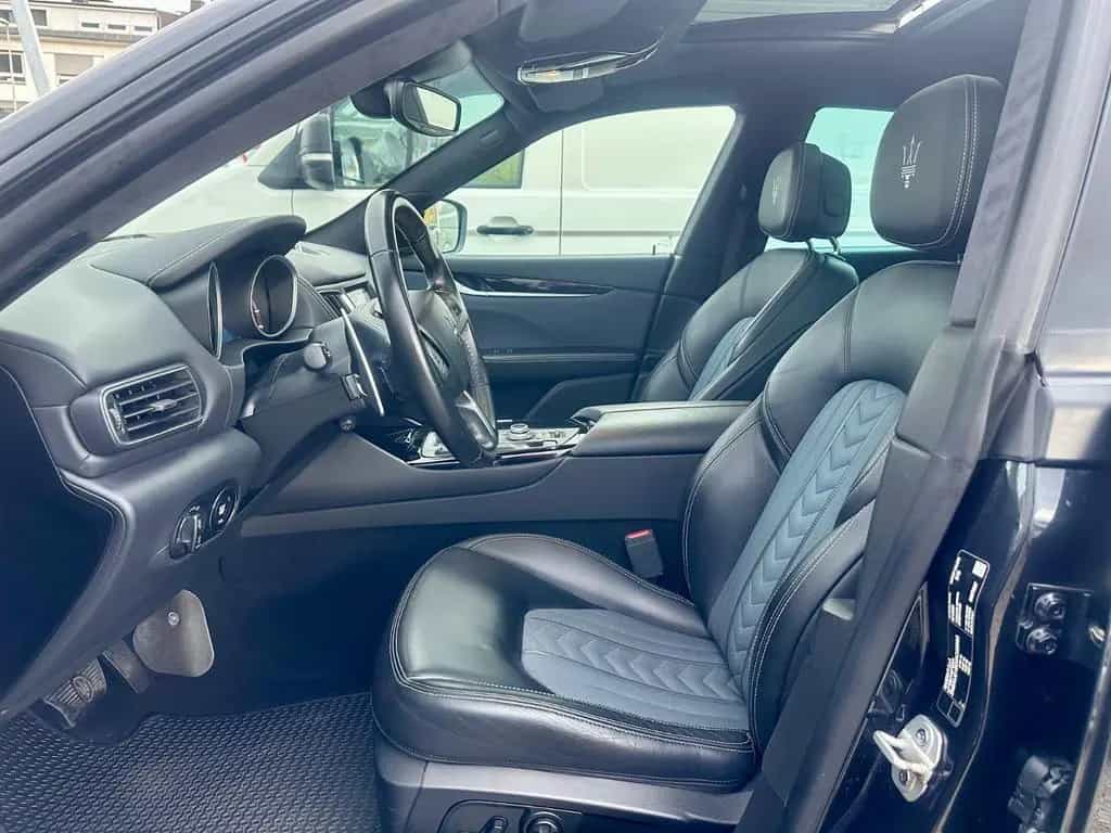 Maserati Levante GRANLUSSO Q4*SEHR GEPFLEGT+PANORAMA* 02/2019-photo-8