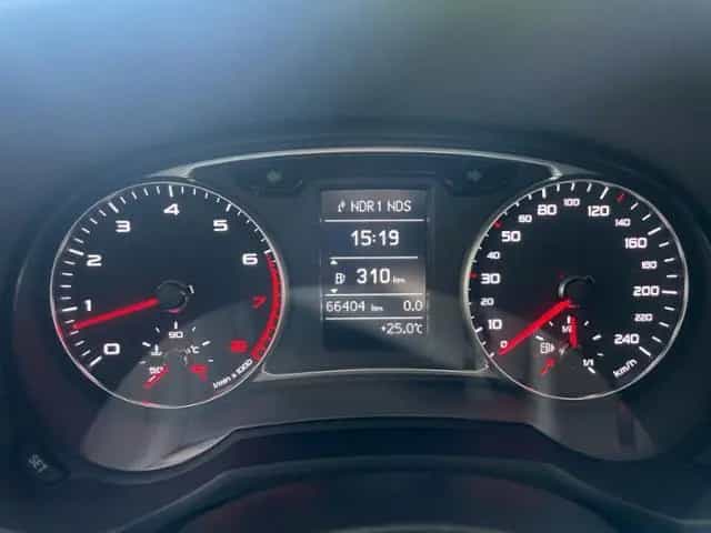 Audi A1 Sportback 1.4 TSI S-line +PANODACH+ALLWETTER 01/2015-photo-11