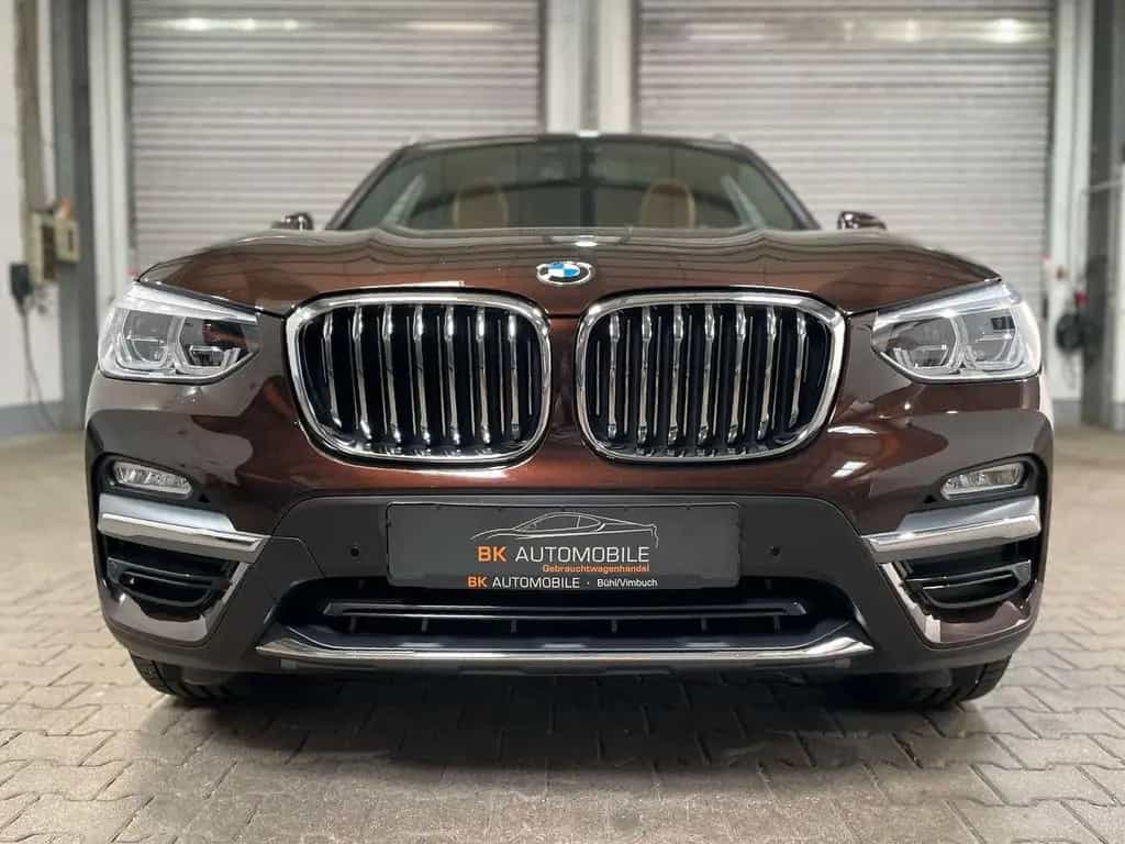 BMW X3 xDrive 20d LuxuryLine#Virtual#Pano#Leder#Head 07/2019-photo-4