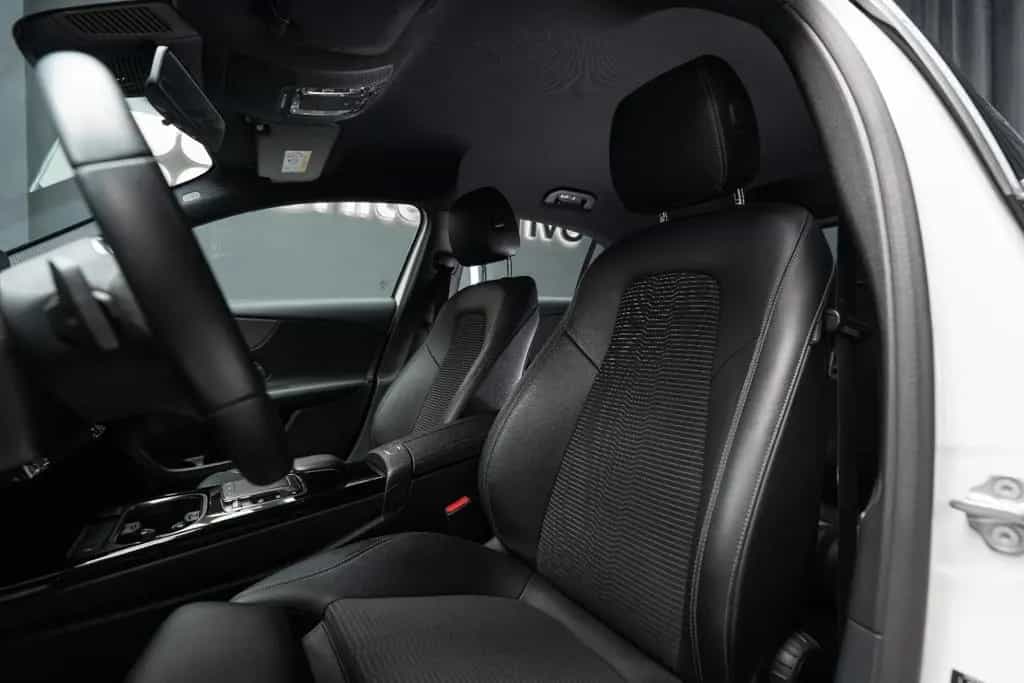 Mercedes-Benz A 220 A A 220 10/2018-photo-24