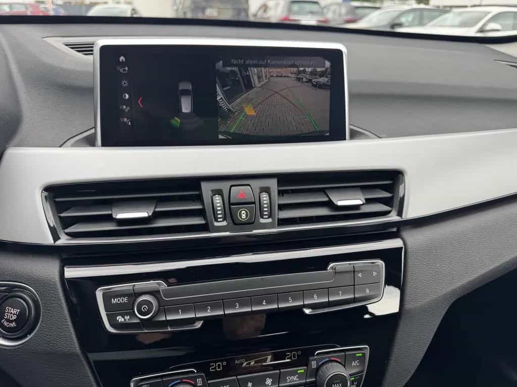 BMW X1 sDrive18d Advantage Kamera Sitzh Navi LED 05/2021-photo-12