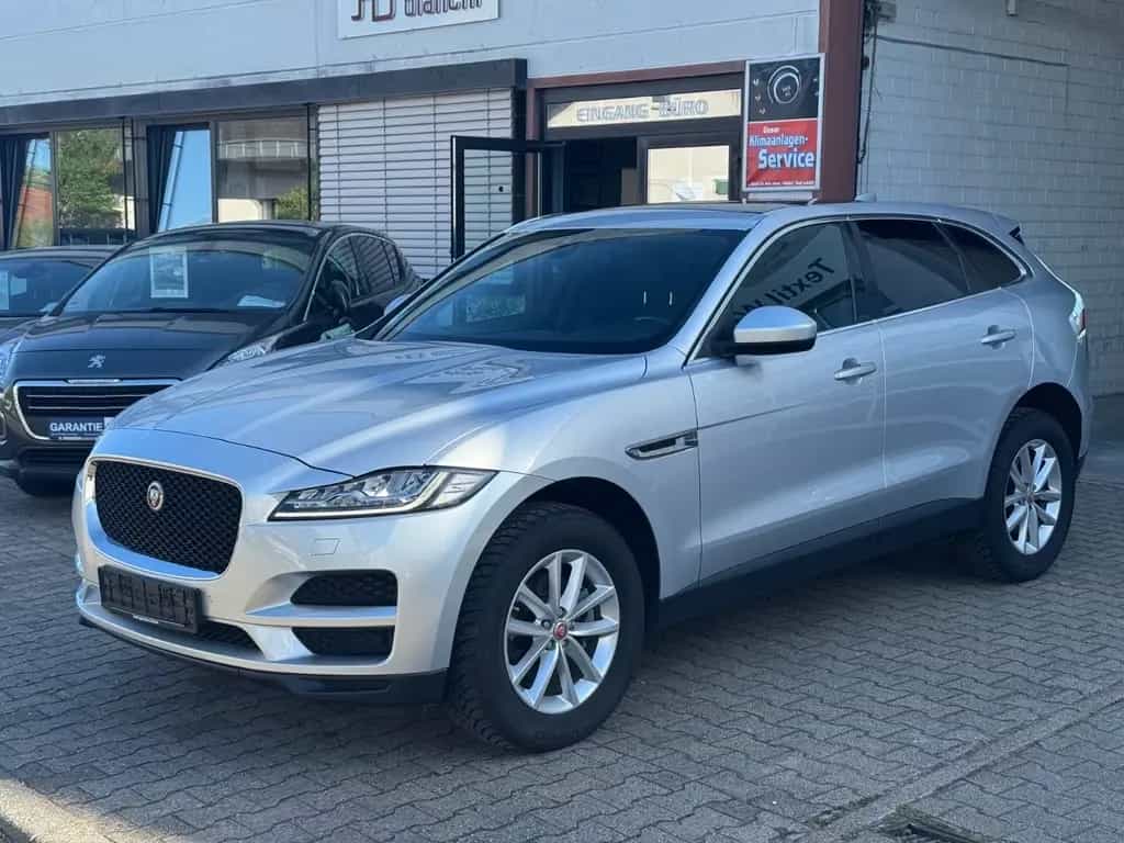 Jaguar F-Pace Pure AWD | LED | NAVI | CAM 01/2019-photo-0