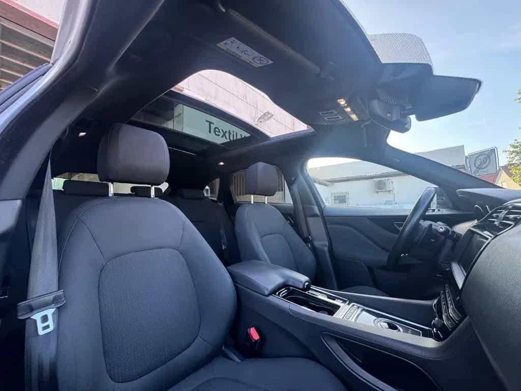 Jaguar F-Pace Pure AWD | LED | NAVI | CAM 01/2019-photo-15