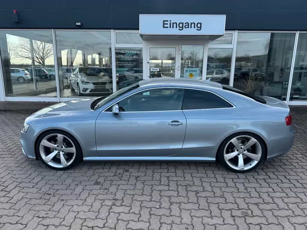 Audi RS5 Coupe 4.2 FSI quattro 02/2012-photo-3