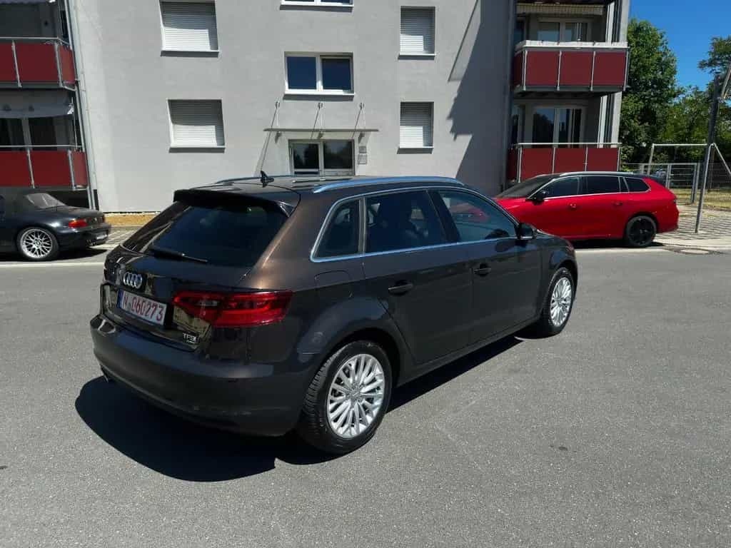 Audi A3 Sportback ambiente quattro 11/2014-photo-1