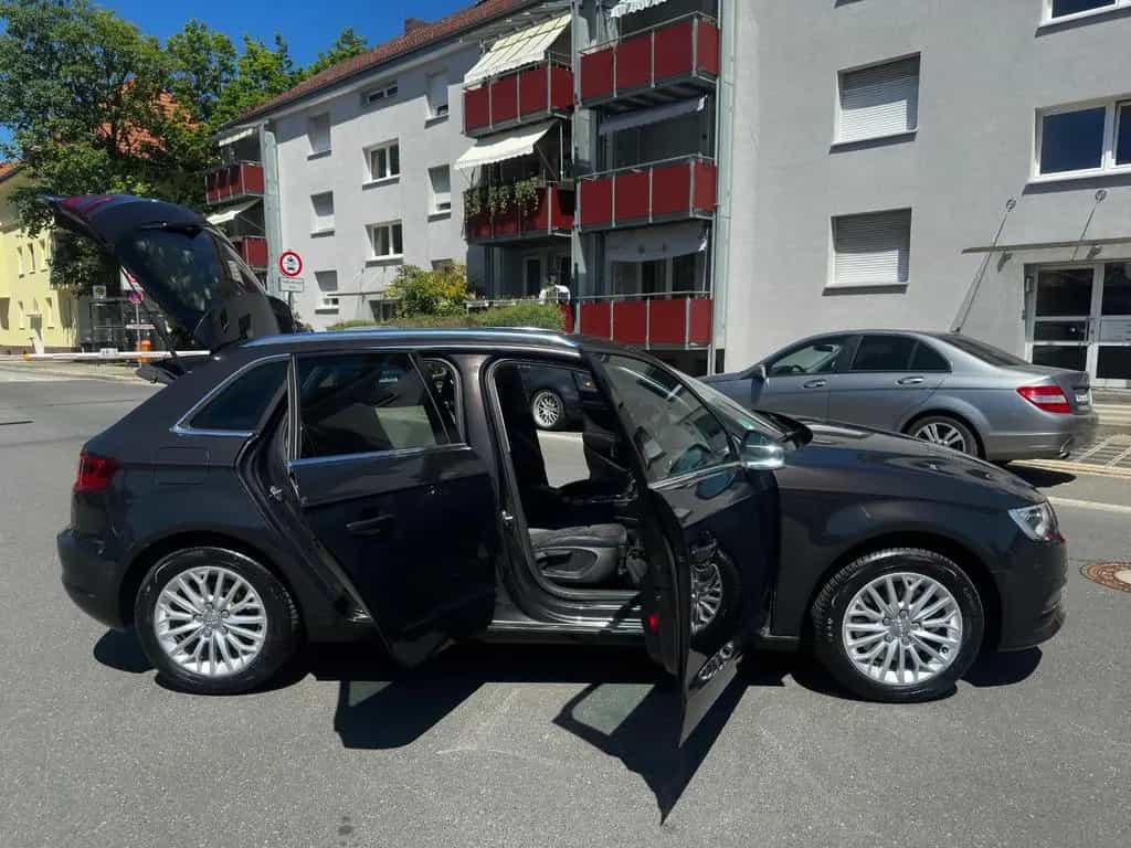 Audi A3 Sportback ambiente quattro 11/2014-photo-18