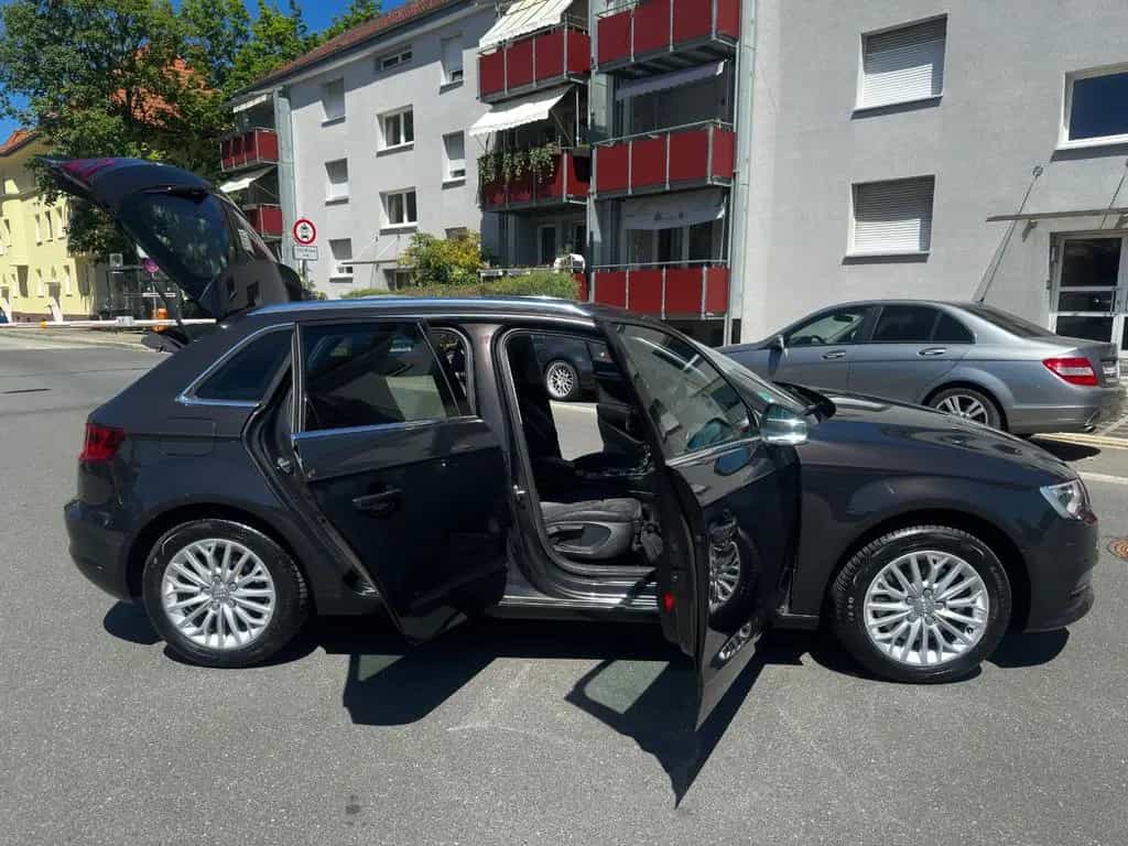 Audi A3 Sportback ambiente quattro 11/2014-photo-6