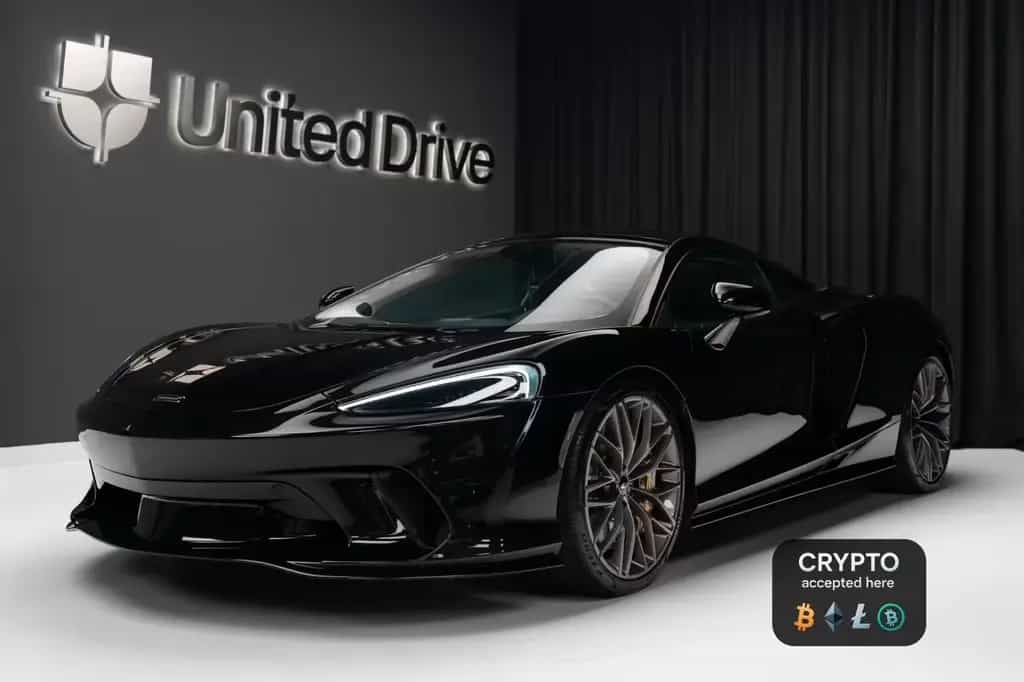 McLaren GT 04/2023-photo-0