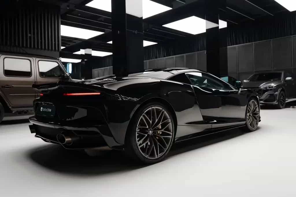 McLaren GT 04/2023-photo-11