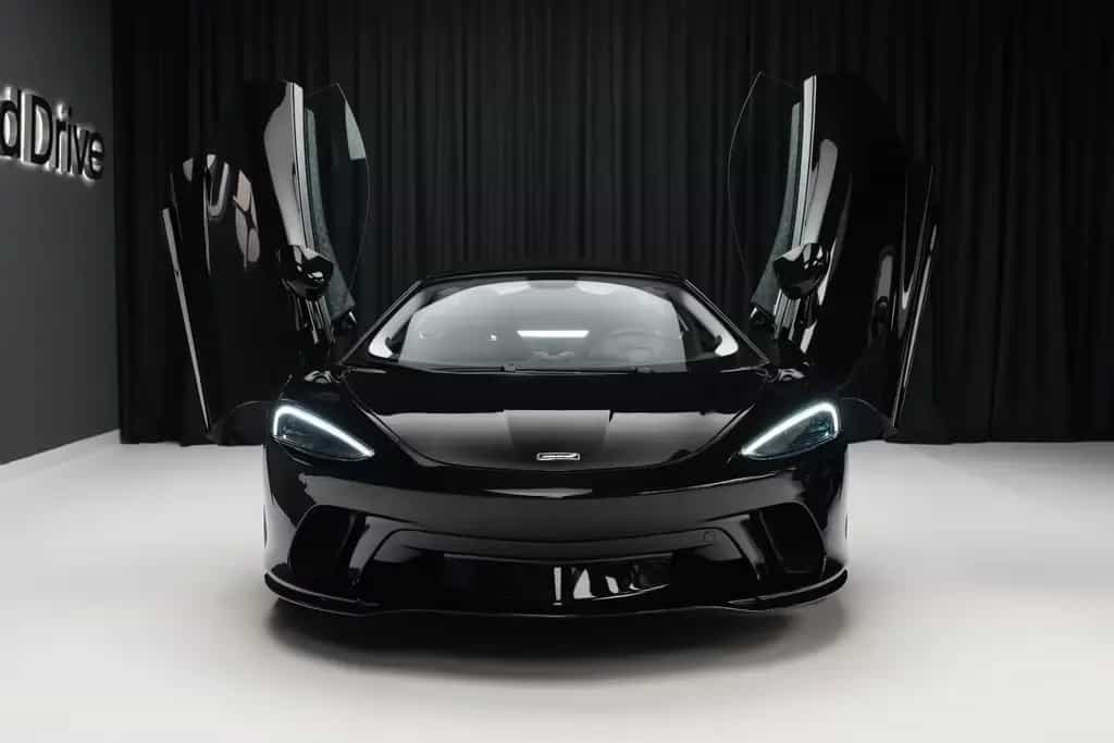McLaren GT 04/2023-photo-2