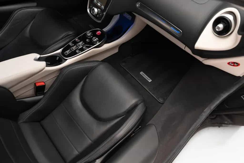 McLaren GT 04/2023-photo-31