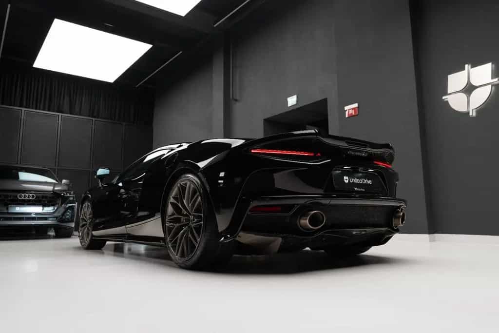 McLaren GT 04/2023-photo-34