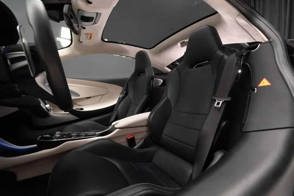 McLaren GT 04/2023-photo-39