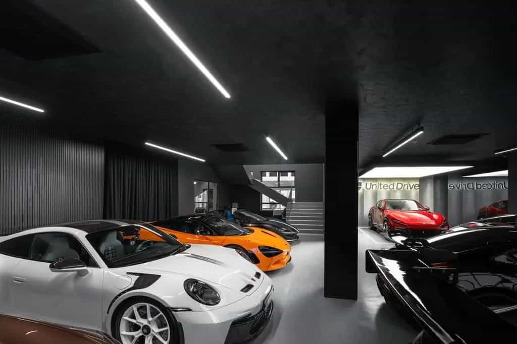 McLaren GT 04/2023-photo-43