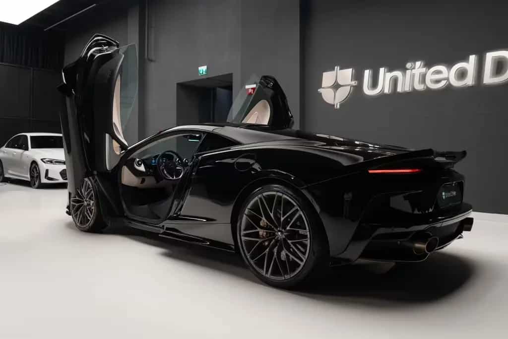 McLaren GT 04/2023-photo-9