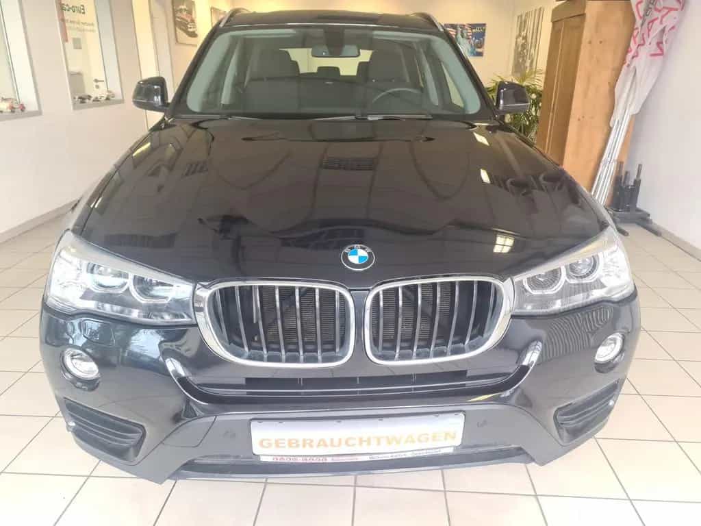 BMW X3 xDrive 20 d Advantage / 1. Hand / PANO / 01/2017-photo-1
