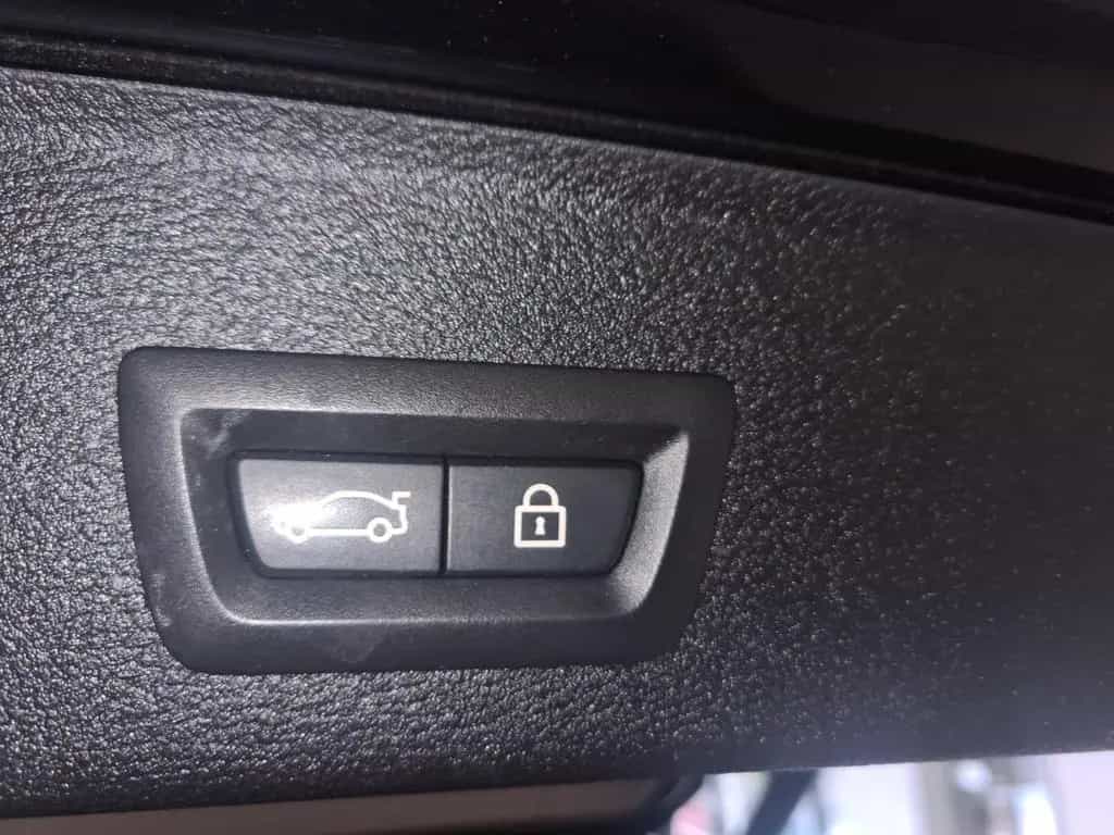 BMW X3 xDrive 20 d Advantage / 1. Hand / PANO / 01/2017-photo-6