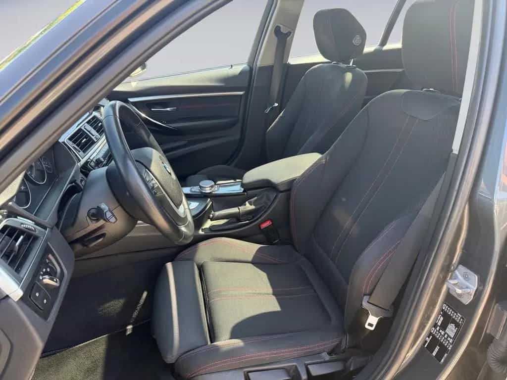 BMW 340 i Touring Aut.M Sport*LED*HUD*DrivAs*Pano*AHK 04/2019-photo-10