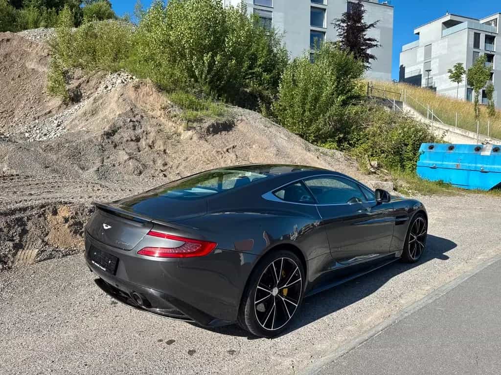 Aston Martin Vanquish 6.0 *B&O*Carbondach*Mwst.* 09/2014-photo-3