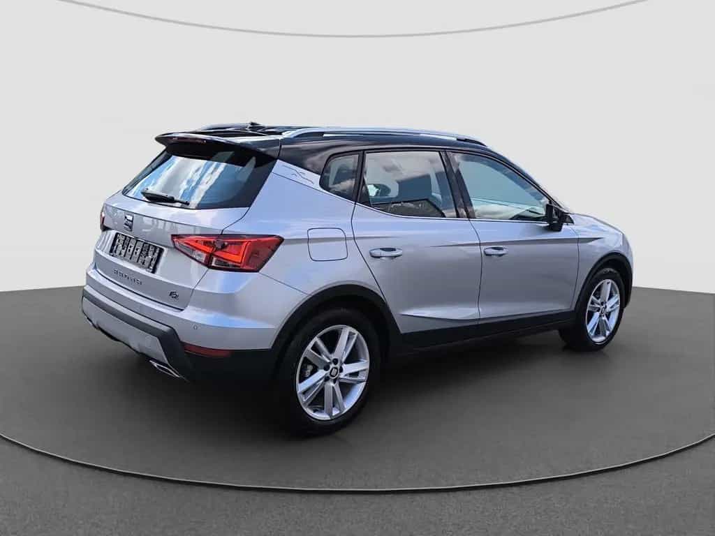 Seat Arona 1.0 TSI DSG FR NAVI LED PDC RFK 11/2020-photo-9
