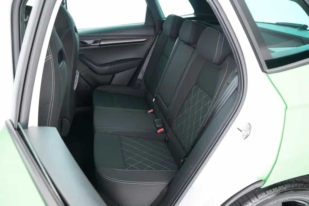 Skoda Karoq SPORTLINE 2.0TSI 4X4 DSG AHK-SCHWENKBARuvm 08/2020-photo-11