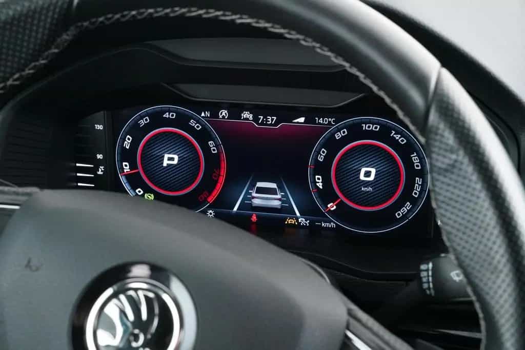 Skoda Karoq SPORTLINE 2.0TSI 4X4 DSG AHK-SCHWENKBARuvm 08/2020-photo-19