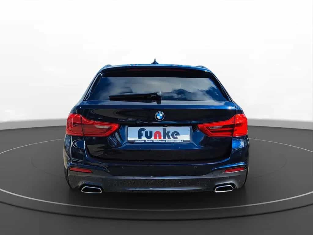 BMW 520 d M Sport **AHK**KAMERA**HiFi** 08/2019-photo-6