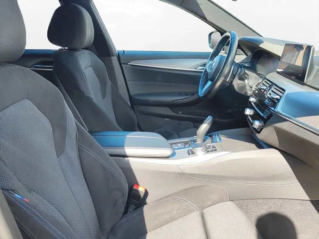 BMW 520 d M Sport **AHK**KAMERA**HiFi** 08/2019-photo-7