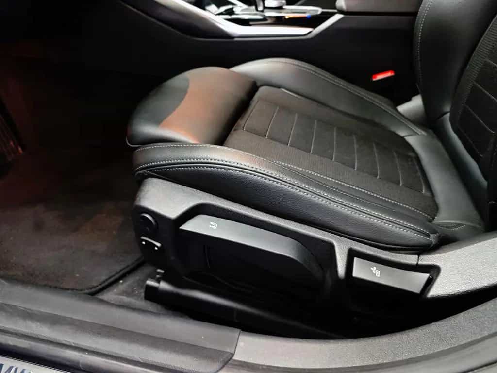 BMW 320 3er - 320 d Advantage*LED*NAVI*KAMERA*LIV... 02/2021-photo-10