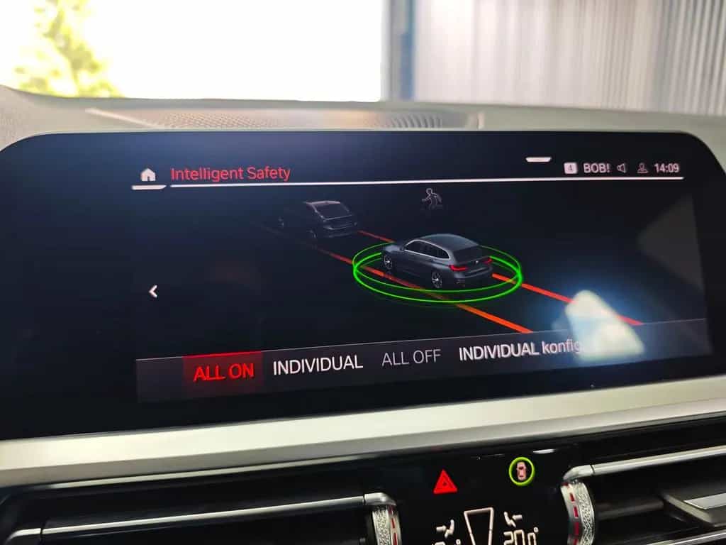 BMW 320 3er - 320 d Advantage*LED*NAVI*KAMERA*LIV... 02/2021-photo-28