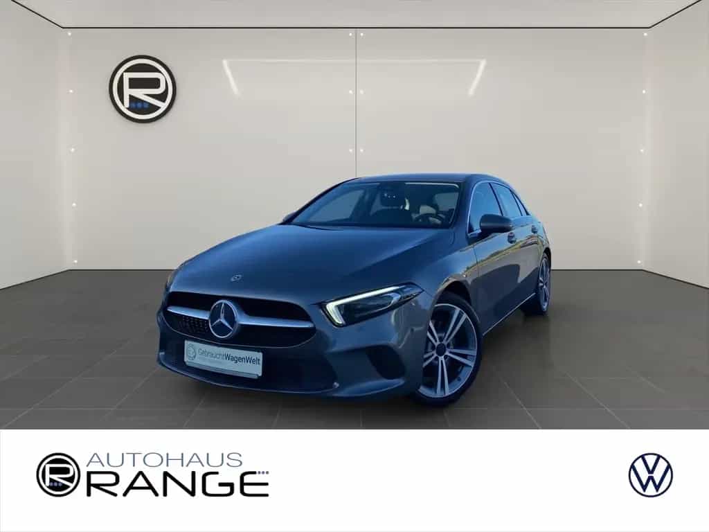 Mercedes-Benz A 250 Progressive *PDC SHZ* 10/2018-photo-0
