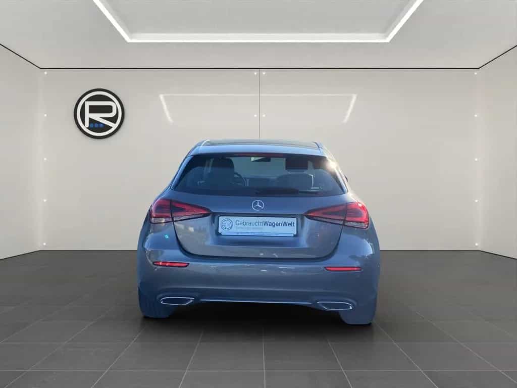 Mercedes-Benz A 250 Progressive *PDC SHZ* 10/2018-photo-7